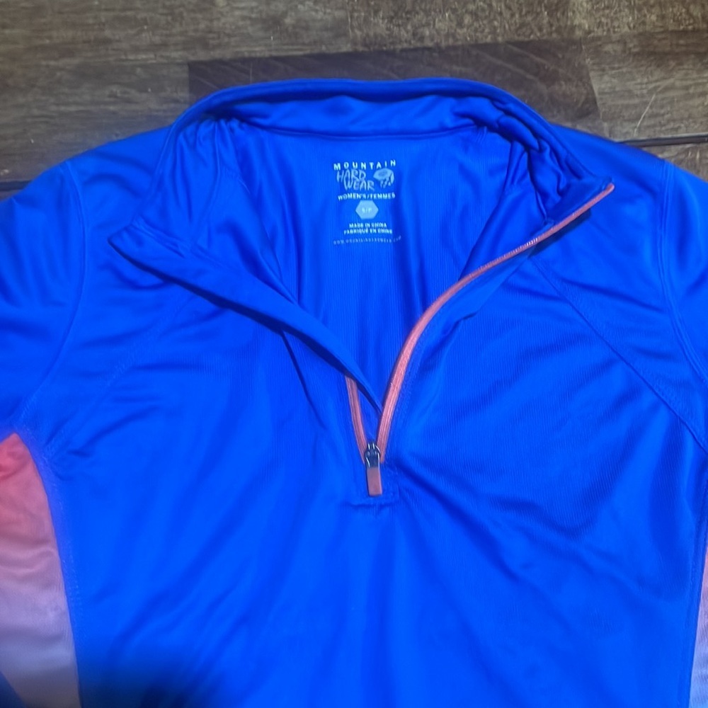 Mountain Hardwear 1/4 Zip Shirt Women’s S/P - Picture 2 of 10